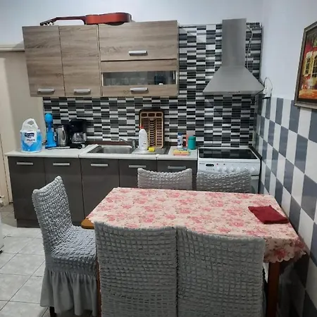 Appartement Cosy And Near The Center Apartment !
